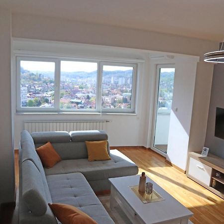 Apartment Cecovic - Mellain Тузла Екстериор снимка